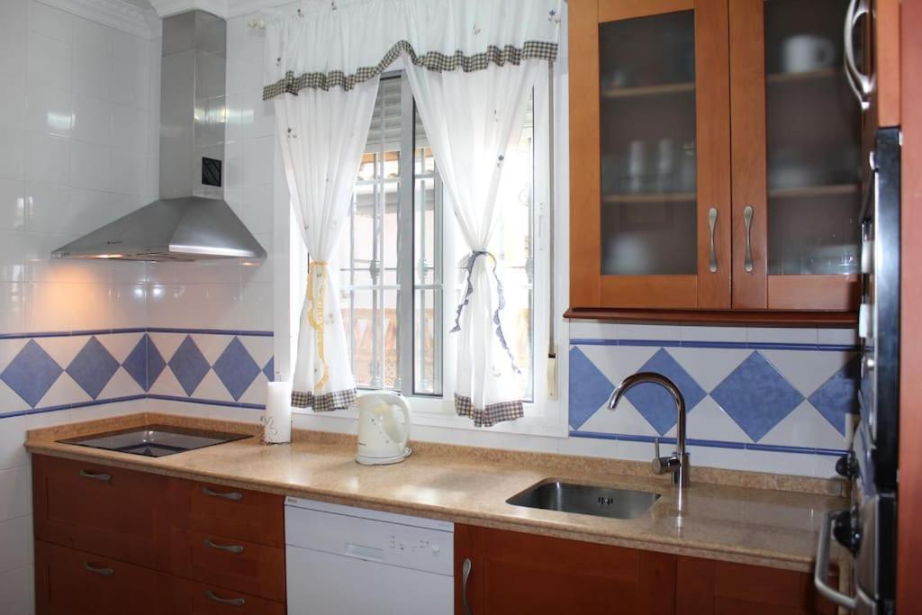 Casa 4 Dormitorios En Ayamonte Exterior foto